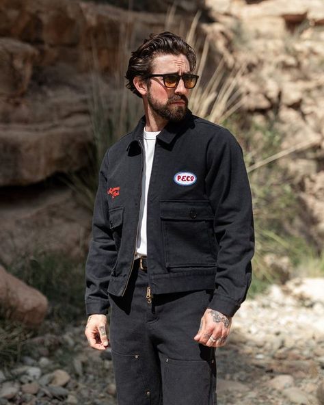 Just came wow as picture Biker Style Men, Woolen Embroidery, Mens Biker Style, Winter Fashion Ideas, Black Jacket Outfit, Band Tee Outfits, Fashion Outfits Men, Black Outfit Men, Masc Outfits