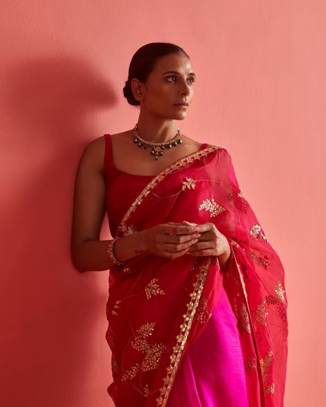 FESTIVE SUMMER drapes by #AARTISETHIA / Luxurious handcrafted details in a vivid colour palette for an ethereal fashion moment / In store now Embellished Saree Blouse, Ombre Saree, Ethereal Fashion, Embellished Saree, Gota Patti Saree, Padded Blouse, Designer Party Wear Dresses, Work Sarees, Party Wear Dresses