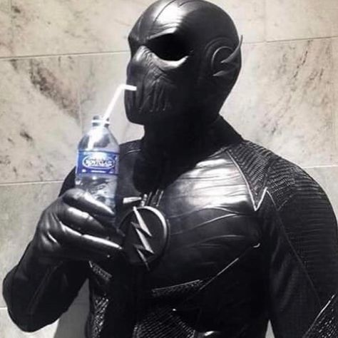 Zoom drinking some water! Who do you guys think Savitar is?! #comicsandcoffee Take A Break, The Flash, A Man, Take A, Flash, Instagram Post, Comics, On Instagram, Instagram