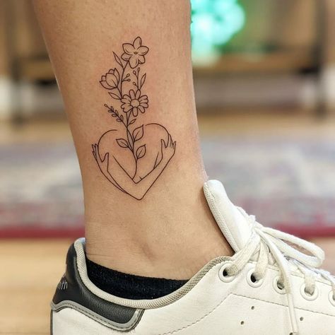 Symbol Self-Love Tattoo Self Love Symbol, Selflove Tattoo, Growth Tattoo, Tattoos Symbols, Self-love Tattoo Ideas, Wörter Tattoos, Gambling Art, Love Symbol Tattoos, Small Wave Tattoo