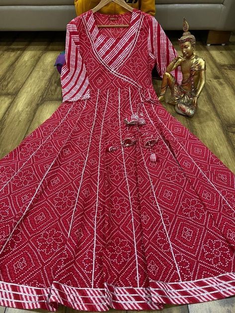 #dressdesign #angrakha #angrakhastyle #fashion Anarkali Frock Design, Angrakha Style Anarkali, Kurti Ideas, Stitching Designs, Anarkali Frock, Pregnancy Dresses, Dupatta Design, Simple Kurti, Balochi Dress