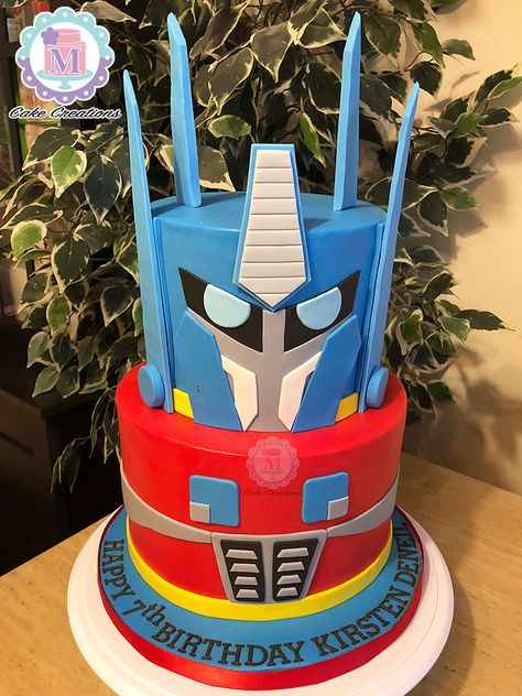 Optimus Prime Cake Design, Optimus Prime Birthday Party Ideas, Optimus Prime Birthday Cake, Transformers Cake Ideas, Gundam Cake, Transformers Cake Optimus Prime, Transformer Birthday Cake, Optimus Prime Birthday, Optimus Prime Cake