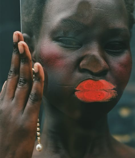 how to take moving beauty imagery with felicity ingram - i-D Aweng Chuol, Metal Magazine, Photography Guide, Contemporary Photographers, Creative Portraits, Red Lipstick, Beauty Industry, Photography Inspo, Visual Artist