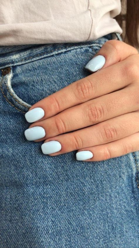 Cute Plain Gel Nails, Simple Short Nails Solid Color, Solid Gel Nails Colors, Nail Ideas Short One Color, Cool Solid Color Nails, Plain Color Gel Nails, Solid Manicure Colors, Spring Nail Solid Colors, Pretty Solid Nail Colors