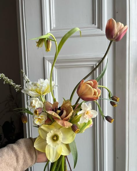 Unusual Wedding Flowers, Unique Flower Bouquet, Translucent Flowers, Scottish Flowers, Easter Bouquet, Fall Bouquet, Spring Arrangements, Winter Bouquet, Unique Bouquet