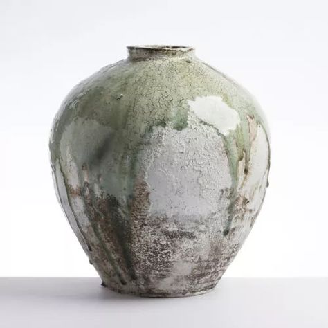 Contemporary Ceramic Sculpture, Everson Museum, Japanese Background, Moon Jar, Textures And Tones, Event Exhibition, Stoneware Ceramics, Hanging Garden, Floral Vase