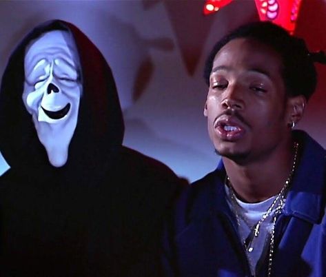 Scary Movie 1, Scarie Movie, Scary Movie 2, Marlon Wayans, Scary Movie Characters, Horror Movie Icons, Reaction Face, Scary Movie, Ghost Faces