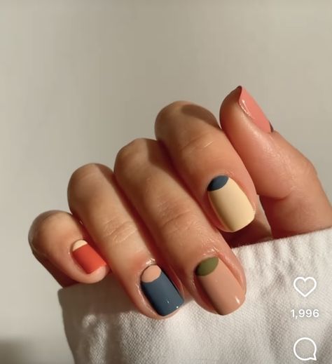 Simple Nail Trends, Pretty Nails Design, Minimalistic Nail Art, Nails Design Winter, Minimalist Nail Design, Nail Art Minimalist, Minimalistic Nails, Color Block Nails, Idea Nail