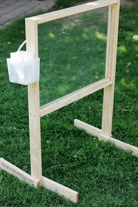 Outdoor Easel Tutorial & Plans: Easy to Clean! Outdoor Easel, Preschool Playground, Outdoor Play Space, Outdoor Play Spaces, Outdoor Play Areas, Diy Playground, Kids Outdoor Play, Outdoor Play Area, Natural Playground