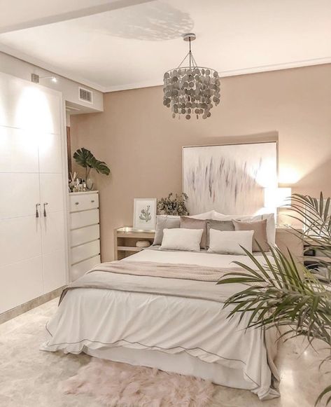 7 Ideas to Totally Transform Your Bedroom | Chaylor & Mads Hiasan Bilik Tidur, Simple Room, Redecorate Bedroom, Cozy Room Decor, Teen Bedroom Decor, Room Design Bedroom, Stylish Bedroom, Room Makeover Bedroom, Small Room Bedroom