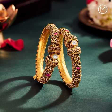 Bangle Photography Ideas, Bangles Photography, Bangle Photography, Jewellery Shoot Ideas, Jewelery Shoot, Beauty Template, Indian Gold Necklace Designs, Grid Ideas, Jewellery Shoot