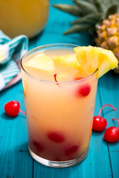 Piña Colada Sangria Is The Best Big-Batch Boozy Punch Boozy Punch, Easy Sangria Recipes, Pina Colada Recipe, Batch Cocktails, Eggnog Recipe, White Russian, Summer Cocktail Recipes, Sangria Recipes, Punch Recipes