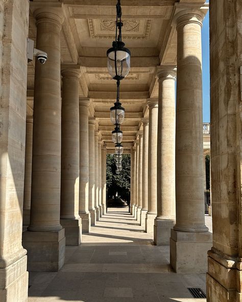 Morning at the Palais-Royal ☕️ . . . . . Parisian style, early autumn look, Paris in September, Le Nemours, Jardin du Palais-Royal, fall fashion #parisianaesthetic #parisification #parisiennestyle #sezanelovers #lightacademia #romanticizinglife #parislifestyle #parisianvibe #fallstyleinspo #autumnstylefile Palais Royal Paris, Look Paris, Paris In September, Parisienne Style, Parisian Aesthetic, Neoclassical Interior, Parisian Vibes, Autumn Look, Early Autumn