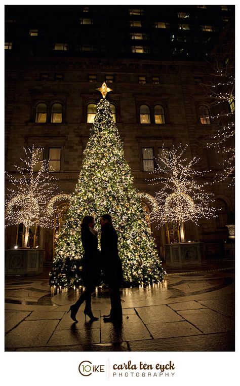 New York Christmas Proposal, Christmas Couple Photos, Christmas Nyc, Dream Proposal, Rockefeller Plaza, Christmas Proposal, Nyc Christmas, Dream Future, Ring Inspo