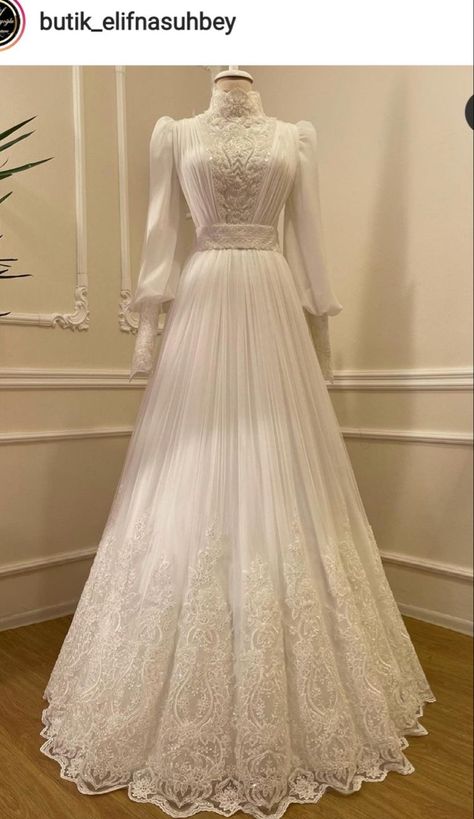 Nikkah Dress Muslim, Muslimah Wedding Dress, Nikkah Dress, Pretty Wedding Dresses, Bridal Dress Fashion, Dream Wedding Ideas Dresses, Modest Wedding Dresses, Wedding Dress Inspiration, Dream Wedding Dresses