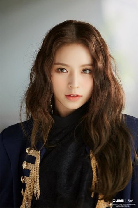 Elkie Clc, Clc Elkie, Ulzzang Boy, Jennie Lisa, Cube Entertainment, Girl Day, Asian Actors, Girl Wallpaper, Kpop Girl Groups