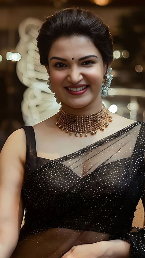 Honey Rose, malayalam actress, saree beauty, saree queen, HD phone wallpaper Honey Rose Malayalam, Rose Actress, Rosé Hot, Honey Rose, Saree Poses, Indian Woman, Beauty Face Women, Malayalam Actress, Desi Beauty