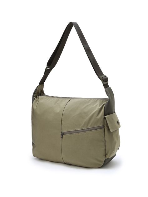 Editor's notesCotton Blend Messenger Bag by HIS HAZZYS is a bag that exudes a casual vibe with its vintage-inspired solid color and distinctive incision design. It offers both style and practicality with its soft and tactile cotton blend material. The bag is designed to provide ample storage space, making it a highly functional accessory. Whether you need to carry your everyday essentials or additional items, this messenger bag offers a perfect combination of style and functionality for your con Mens Messenger Bag, Waterproof Messenger Bag, Bag Styles, Daily Bag, Messenger Bag Men, Functional Accessories, Bag Design, Everyday Essentials, Casual Fits