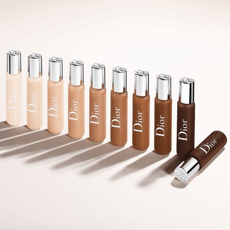 Dior Concealer Swatch, Concealer Aesthetic, Dior Backstage Concealer, Dior Concealer, Spot Concealer, Make Eyes Pop, Dior Cosmetics, Dior Backstage, Corrector Concealer