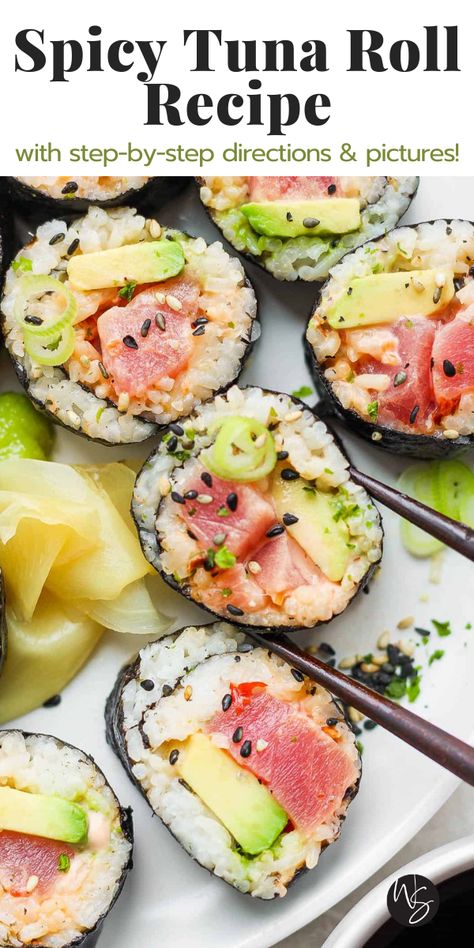 Spicy Tuna Roll Recipe, Tuna Sushi Rolls Recipe, Sushi Recipes For Beginners, Easy Sushi Rolls, Spicy Tuna Sushi, Homemade Sushi Rolls, Sushi Ideas, Salmon Sushi Rolls, Wooden Skillet