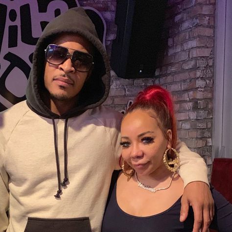 Tiny Harris Makes T.I. Blush In Her Latest Video And Fans Are Here For It #TI, #TinyHarris celebrityinsider.org #Entertainment #celebrityinsider #celebritynews #celebrities #celebrity Rapper Ti, Tiny Harris, Celebrity Yearbook Photos, Birthday Surprises, Yearbook Photos, Stop Staring, Matthew Mcconaughey, American Rappers, Jennifer Garner