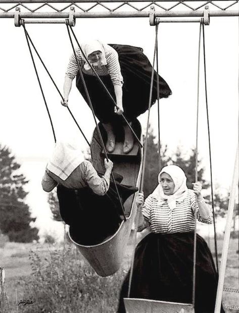 Swinging grannies in Slovakia, 1966. Photo by Jiri Jiru. Paul Gauguin, Foto Art, Photo Vintage, Black White Photos, Swing Set, Bw Photo, Vintage Photographs, Slovakia, Vintage Photography