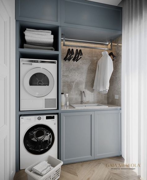 Utility Room Inspiration, Small Utility Room, Utility Room Designs, Stacked Laundry Room, Ideas Small Kitchen, Laundry Room Ideas Small Space, Dream Laundry Room, Laundry Room Closet, Laundry Room Layouts