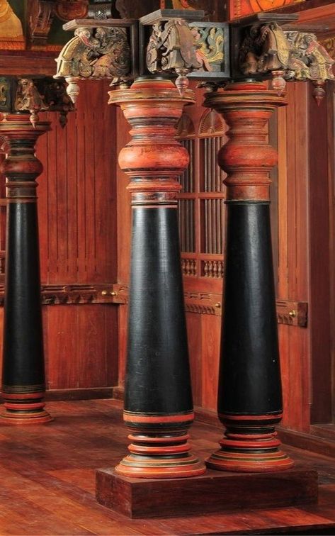 Wooden Pillars Design, Thotti Mane, Indian Pillar, Pillar Decor, House Pillars, Wood Pillars, Kerala Architecture, Wood Window Frame, Wooden Pillars