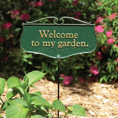 'Welcome to My Garden' Garden Poem Sign The 'Welcome to My Garden' sign is a sweet thought to add to your beautiful garden or flower bed. These markers make wonderful garden decor and gifts for those with a green thumb or who work hard on their gardens all year long. Garden Poems, Plaque Ideas, Welcome To My Garden, Family Plaque, Garden Plaques, Sun Garden, Grow Old, Garden Quotes, Charming Garden