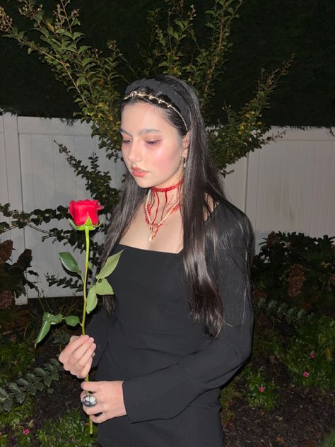 Anne Boleyn Halloween Costume, Anne Boleyn Costume, Broadway Outfit, Halloween Coustumes, Pretty Halloween Costumes, Scary Makeup, Anne Boleyn, Halloween Inspo, Royal Outfits