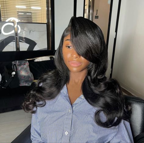 Side Part Middle Length Hair, Side Part Tape Ins, Hybrid Sew In, Frontal Hair, Tape Ins, Frontal Wig Hairstyles, Quick Weave Hairstyles, Boring Hair, Flat Iron Hair Styles