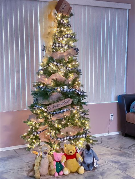 Winnie Pooh Christmas Tree, Winnie The Pooh Theme Christmas Tree, Winnie The Pooh Christmas Tree Topper, Winnie The Pooh Christmas Tree Ideas, Winnie The Pooh Christmas Decorations, Diy Hunny Pot, Winnie Christmas, Winnie The Pooh Christmas Tree, Winnie The Pooh Tree