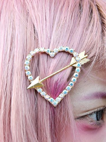 Pink Universe, Hair Clips 90s, Makoto Kino, Catty Noir, Soft Aesthetic, Pastel Goth, Pink Aesthetic, Pink Hair, Monster High