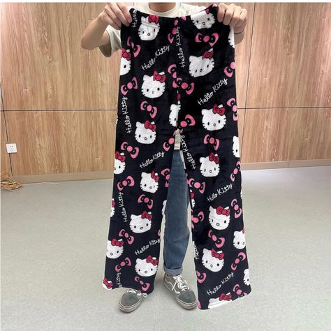 Sanrio Pajamas, Sanrio Halloween, Plush Pajama Pants, Cartoon Kitty, Kawaii Hello Kitty, Fashion Trousers, Pink Anime, Pajamas Pants, White Cartoon