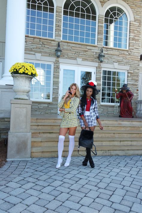 Cher Clueless Outfit Halloween Costumes, Clueless Outfits Halloween, Cher Costume Clueless, Clueless Photoshoot, Cher And Dionne Costume, Cher Clueless Aesthetic, Cher Outfits Clueless, Plaid Tennis Skirt Outfit, Clueless Outfits Inspiration