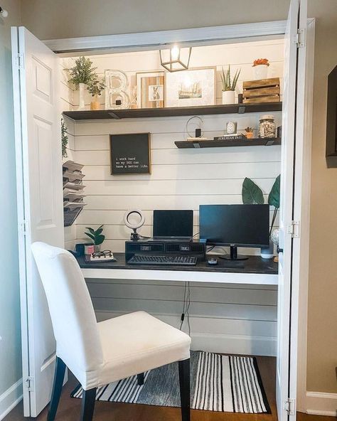 Open Closet Ideas Office, Small Closet With Desk And Clothes, Hall Closet Turned Office, Open Closet Office, Build In Desk In Bedroom, Small Guest Closet Ideas, Small Den Guest Room Combo, Home Office Design Small Spare Room, Spare Office Ideas