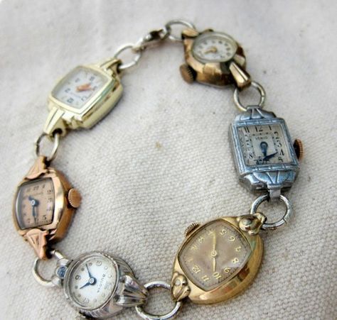 Futurisme Retro, Vintage Jewelry Crafts, Old Watches, Repurposed Jewelry, Watch Bracelet, A Bracelet, Cool Ideas, Old Jewelry, Diy Schmuck