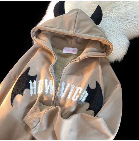 Add a stylish edge to your wardrobe with this harajuku embroidered zip up hoodie. featuring devil horns and classic design, it's perfect for any occasion. Zipper Hoodie Women, Couple Jacket, Loose Hoodie, Embroidery Hoodie, Style Hip Hop, Y2k Clothes, Street Style Trends, Winter Hoodies, Embroidered Hoodie