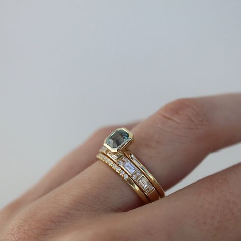 Unique Bohemian Engagement Rings, Unique Color Wedding Rings, Casual Wedding Rings, Emerald Wedding Band With Diamond Engagement Ring, Dream Jewelry Aesthetic, Art Deco Aquamarine Ring Vintage, Indie Engagement Ring, Unique Wedding Rings For Him, Artemer Engagement Rings