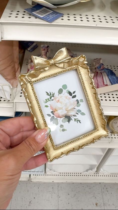 Aurelie Erikson | Bonjour @michaelsstores 🎀 🦢 This new collection is too good to gatekeep! I couldn’t get enough of the oval bow mirror and picture!🪞What’s… | Instagram Ribbon Picture Frame, Bow Picture Frame, Aurelie Erikson, Bow Mirror, Office Inspo, Picture Frame, New Collection, Picture Frames, Dream House