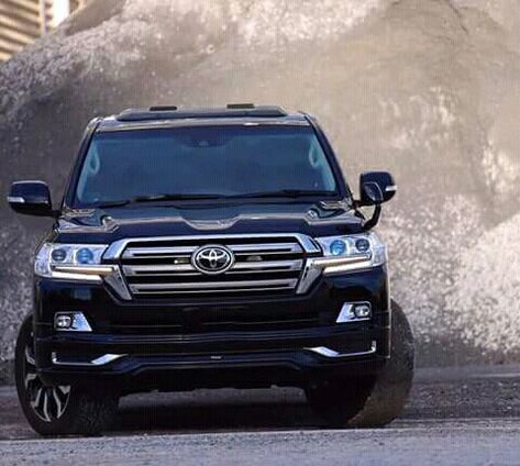 King 👑👑 Land Cruiser V8 #Toyota #LandCruiser Land Cruiser V8 Wallpaper, V8 Landcruiser, Landcruiser V8, Land Cruiser V8, Landcruiser 100, Toyota Cruiser, Toyota Lc, Range Rover Supercharged, Toyota Suv