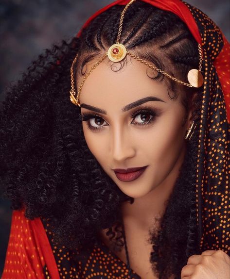 Tigray Hair Styles, Habesha Hair, Habesha Hairstyles, Habesha Aesthetic, Tigray Culture, Morocco Outfits, Ethiopian Hair, Aesthetic Gold Jewelry, Ethiopian Culture