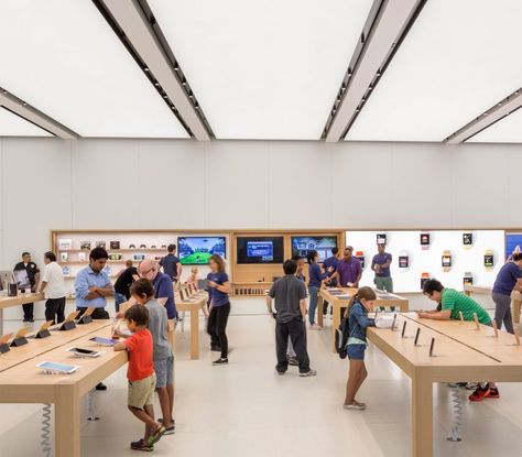 Apple Store Interior, Apple Store Design, Apple Office, Bohlin Cywinski Jackson, Apple Shop, Mobile Store, Light Panels, Store Interiors, Trade Centre