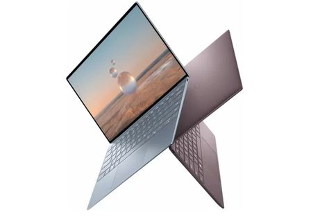 Dell has just unveiled its refreshed XPS 13 lineup with an updated redesign of the XPS 13 and a change in form factor for... New Macbook Air, Laptop Brands, Dell Xps 13, Laptop Deals, Laptops For Sale, Dell Laptops, Tech Info, Dell Xps, New Macbook