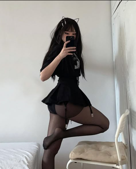 Militarycore Aesthetic, On All Four Pose, Fishnet Stockings Outfit Aesthetic, Skintight Outfits, Goth Thighs, Tumblr Pastel Goth, Fishnet Socks Outfit, Draincore Pfp, Fishnets Aesthetic