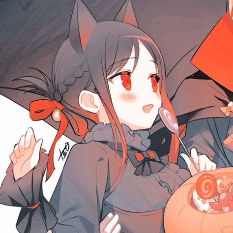 happy halloween!! Matching Icons Couple Halloween, Cute Matching Pfp Couples Halloween, Cute Halloween Anime Pfp, Halloween Pfp 3 People, Matching Halloween Profile Pictures, Spooky Matching Pfp Couple, Cute Halloween Matching Pfps, Halloween Matching Pfps Couple, Halloween Anime Matching Pfp