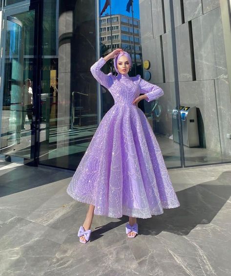 Lilac Prom Dresses, Gown Pictures, A Line Prom Dress, Modest Prom, Dress Muslim, Normal Clothes, Muslim Dress, Short Homecoming Dress, A Line Prom Dresses