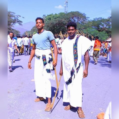 Ethiopian Men, Amhara Culture, Culture Clothes, Ethiopian Culture, National Clothes, Culture Clothing, Clothes Men, Traditional Clothes, Men Clothes