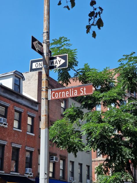 New York City West Village, Cornelia Street New York, West Village New York, New York West Village, Cornelia Street Aesthetic, New York Core, Cornelia Street, Photo New York, West Village Nyc