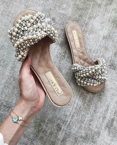 Pearl Chanel slides Tennis Shoe Outfits Summer, Chanel Slides, Tennis Shoes Outfit, Crazy Shoes, Shoe Obsession, Chanel Shoes, Shoe Lover, Beautiful Shoes, Manolo Blahnik